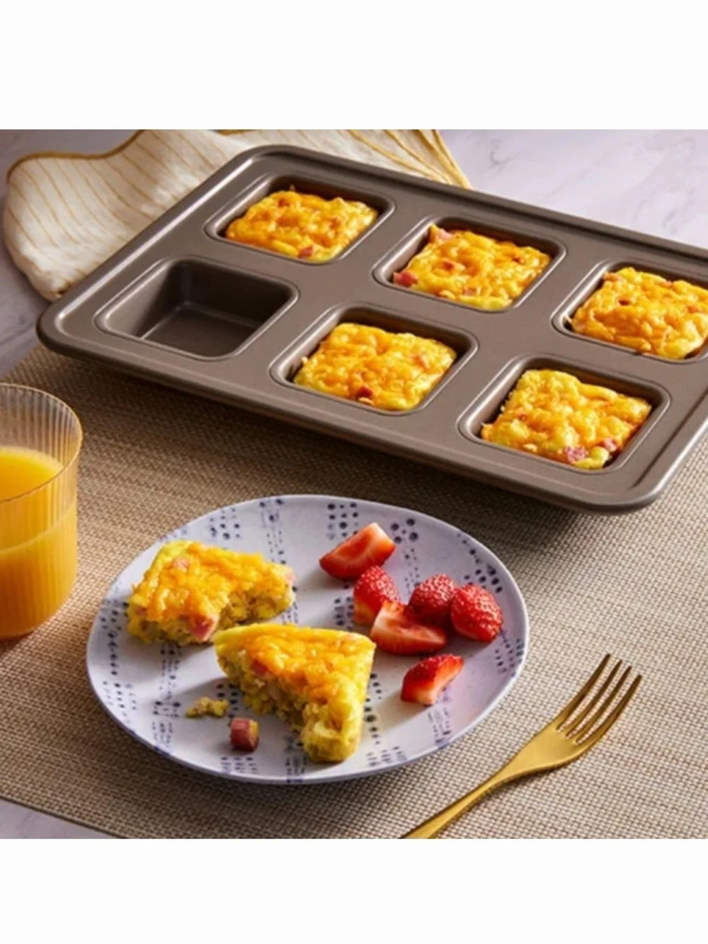 Pampered Chef Small Oven Brownie Pan